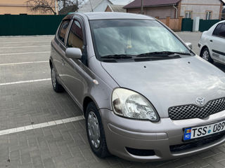 Toyota Yaris foto 3