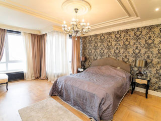 Apartament cu 3 camere, 130 m², Centru, Chișinău
