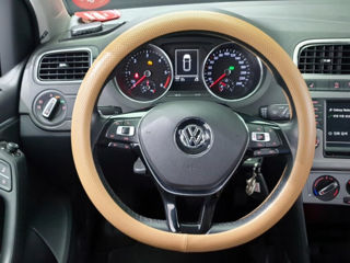 Volkswagen Polo foto 6