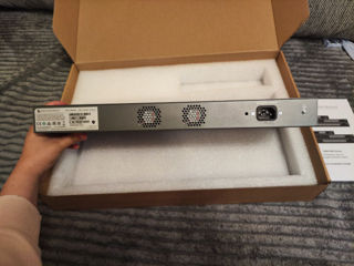 PoE Managed Switch GWN7803P foto 5