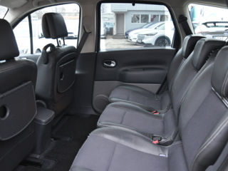 Renault Grand Scenic foto 14