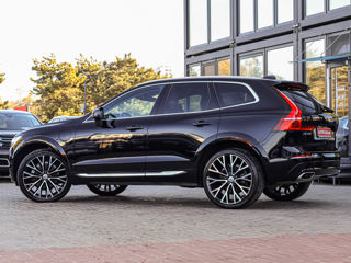 Volvo XC60 foto 2