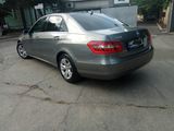 Mercedes E Class foto 4