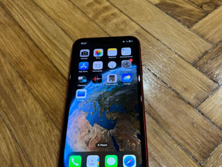 iPhone 11 Red 64 Gb  В Хорошем Состояни foto 1