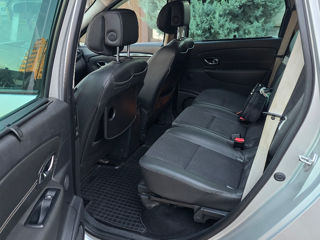 Renault Grand Scenic foto 6