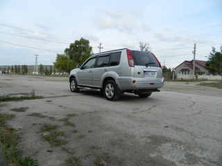 Nissan X-Trail foto 7