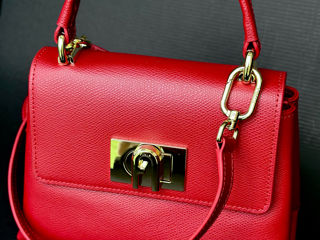 Geanta Furla