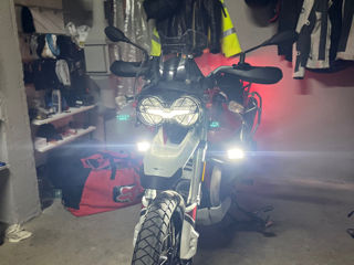 Moto Guzzi V85 TT foto 5