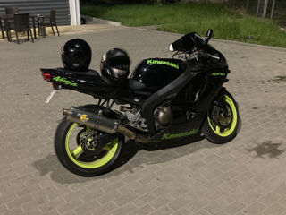 Kawasaki ZX-6R foto 7