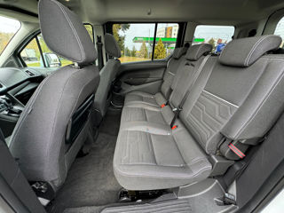 Ford Tourneo Connect foto 11