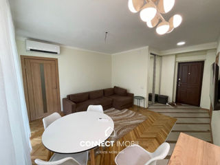 Apartament cu 2 camere, 55 m², Centru, Chișinău foto 4