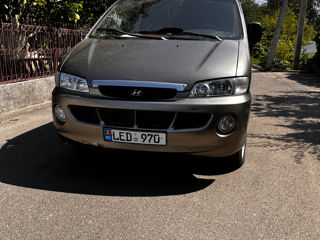 Hyundai H200