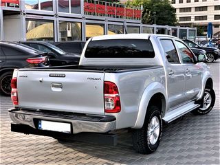 Toyota Hilux foto 3