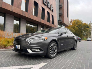 Ford Fusion foto 4