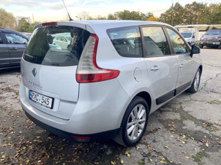 Renault Grand Scenic foto 4