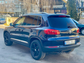 Volkswagen Tiguan foto 2