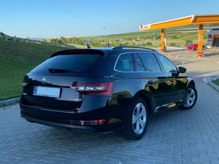 Skoda Superb foto 4