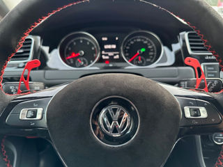 Volkswagen Golf foto 12