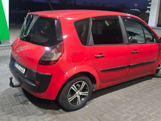 Renault Scenic foto 3