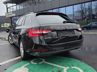 Skoda Superb foto 7