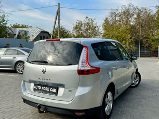 Renault Grand Scenic foto 4