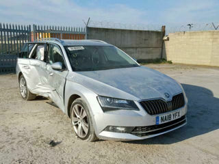 Skoda Superb foto 2