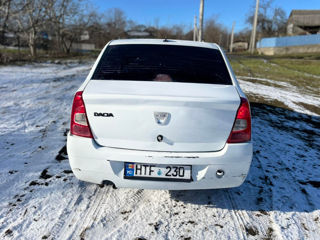 Dacia Logan foto 6