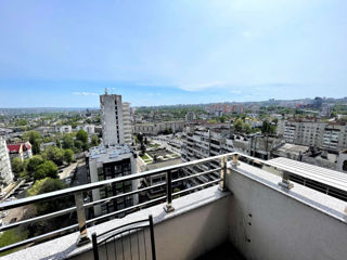 Apartament cu 4 camere, 145 m², Centru, Chișinău foto 4