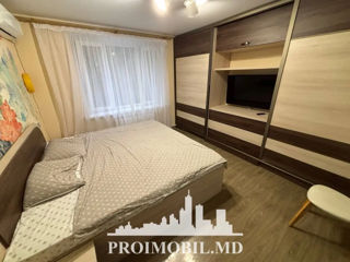 Apartament cu 3 camere, 42 m², Poșta Veche, Chișinău foto 4