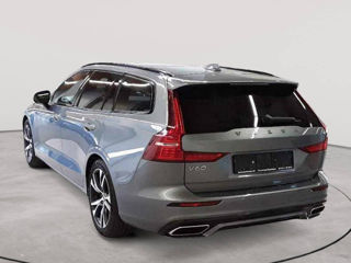 Volvo V60 foto 2