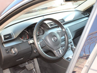 Volkswagen Passat CC foto 14