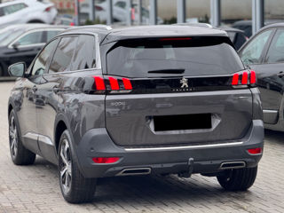 Peugeot 5008 foto 3