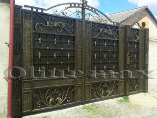 Козырьки, ворота , заборы , решётки, металлические двери , другие изделия из металла . foto 1