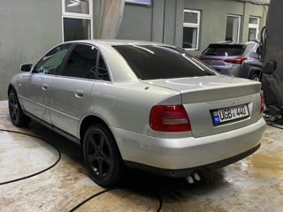 Audi A4 foto 4