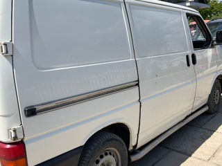 Volkswagen Transporter foto 3