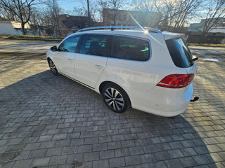 Volkswagen Passat foto 9