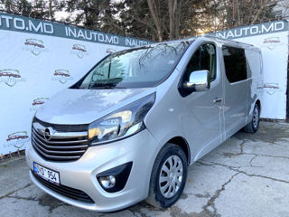 Opel Vivaro foto 2