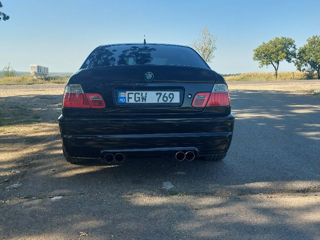 BMW 3 Series Coupe foto 6