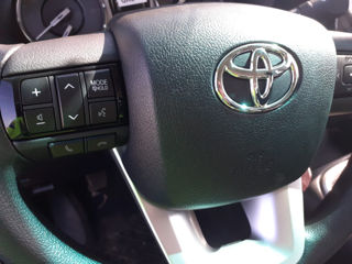 Toyota Hilux foto 15