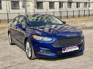 Ford Fusion foto 1