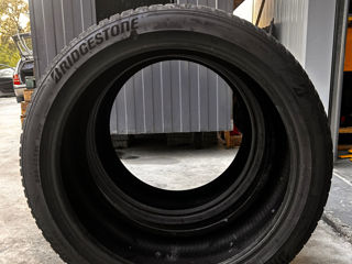 2 Cauciucuri Bridgestone 265/40 R21 foto 2