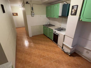 Apartament cu 2 camere, 54 m², Râșcani, Chișinău foto 2