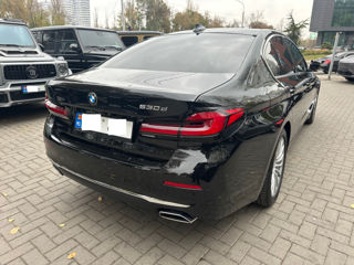 BMW 5 Series foto 6