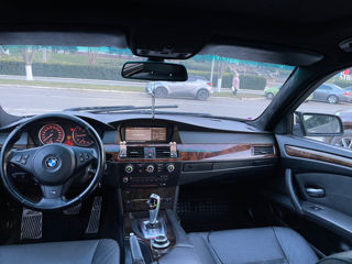 BMW 5 Series foto 6