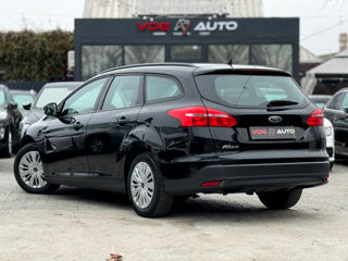 Ford Focus foto 5