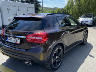 Mercedes GLA foto 4