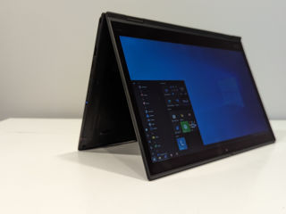 Lenovo ThinkPad X1 Yoga (3rd Gen) 2-in-1