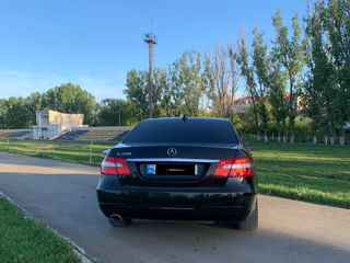 Mercedes E-Class foto 4