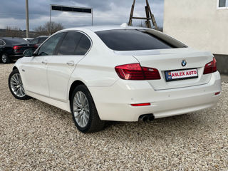 BMW 5 Series foto 4