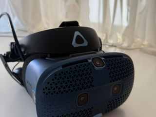 Vând Ochelari VR HTC Vive Cosmos foto 2